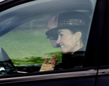 Kate Middleton Prince William Arrives Christmas Church Service St Mary S Magdalene Church