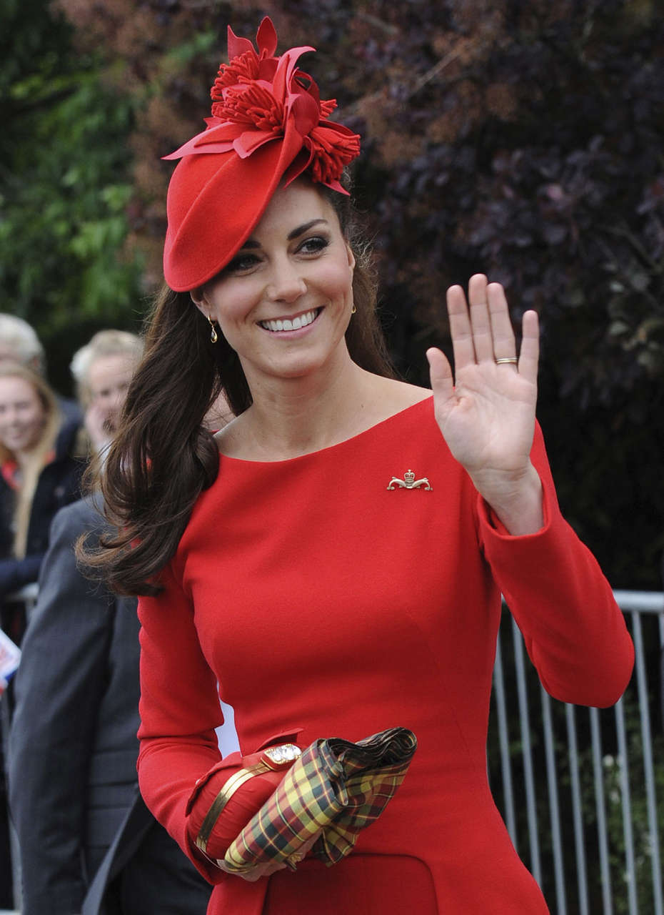 Kate Middleton Thames Diamond Jubilee Pageant London