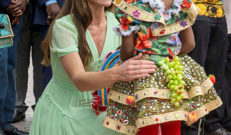 Kate Middleton Traditional Bahamian Jankadoo Celebration Nassau (7 photos)