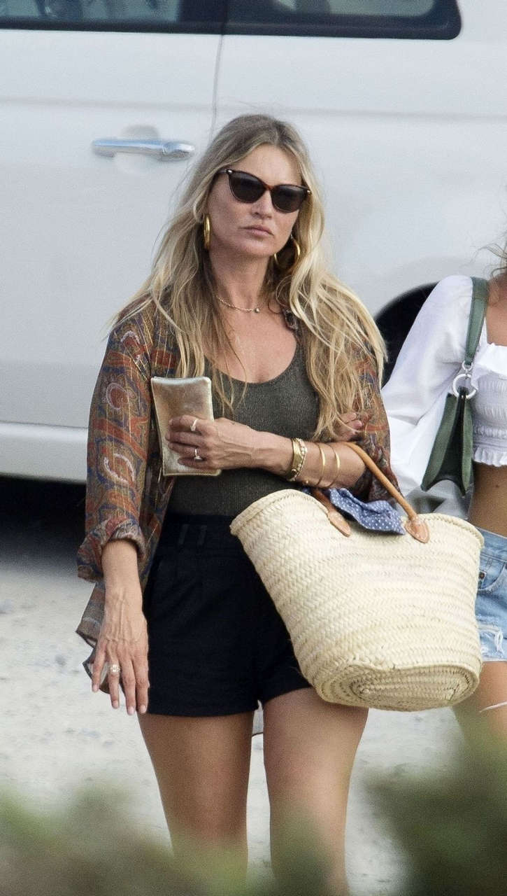 Kate Moss Out For Lunch Ibiza