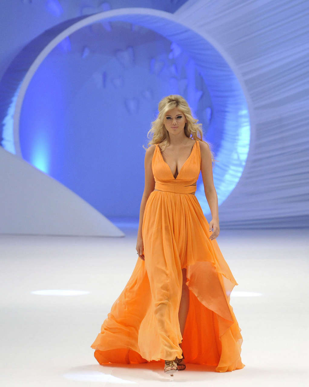 Kate Upton Runway Fashion Show Mexico City