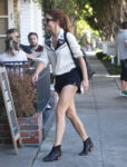 Kate Walsh Cutoffs Out About Los Angeles