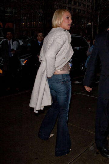 Katherine Heigl Returning To Her Hotel New York