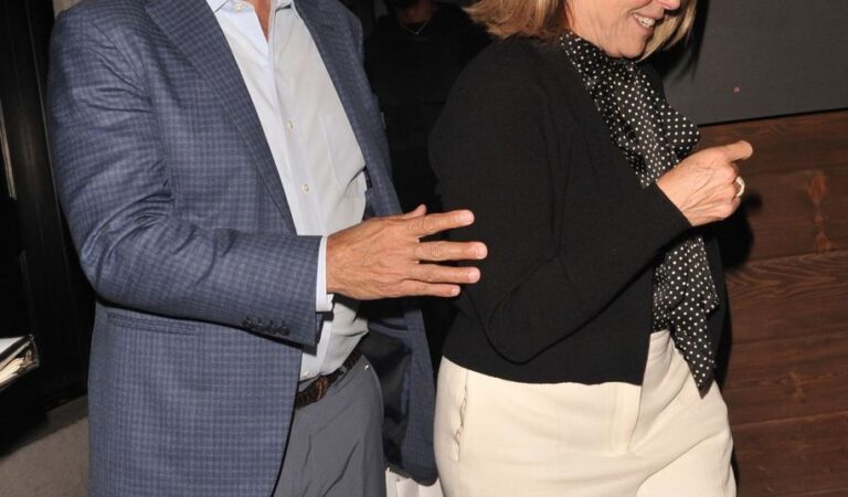 Katie Couric Craig S West Hollywood (3 photos)