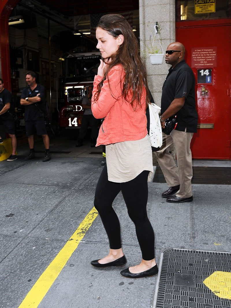 Katie Holmes Leaves Soul Cycle Gym New York