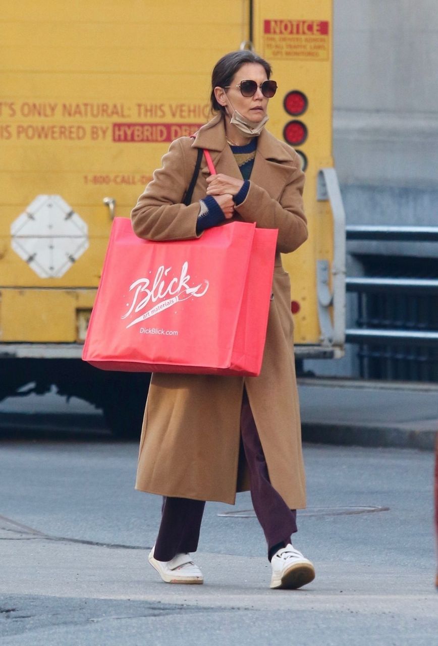 Katie Holmes Out And About New York