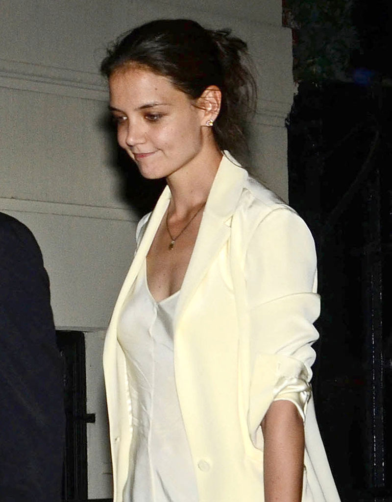 Katie Holmes Out For Dinner New York