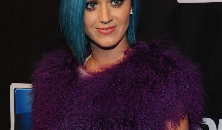 Katy Perry 6th Annual Celebrity Beach Bowl Afterparty Indianapolis (6 photos)