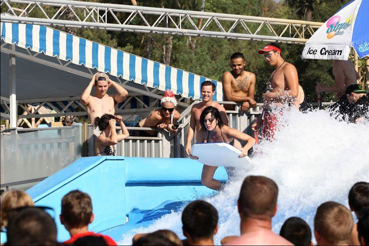 Katy Perry Bikini Bottoms Fall Down Water Park San Dimas (27 photos). 