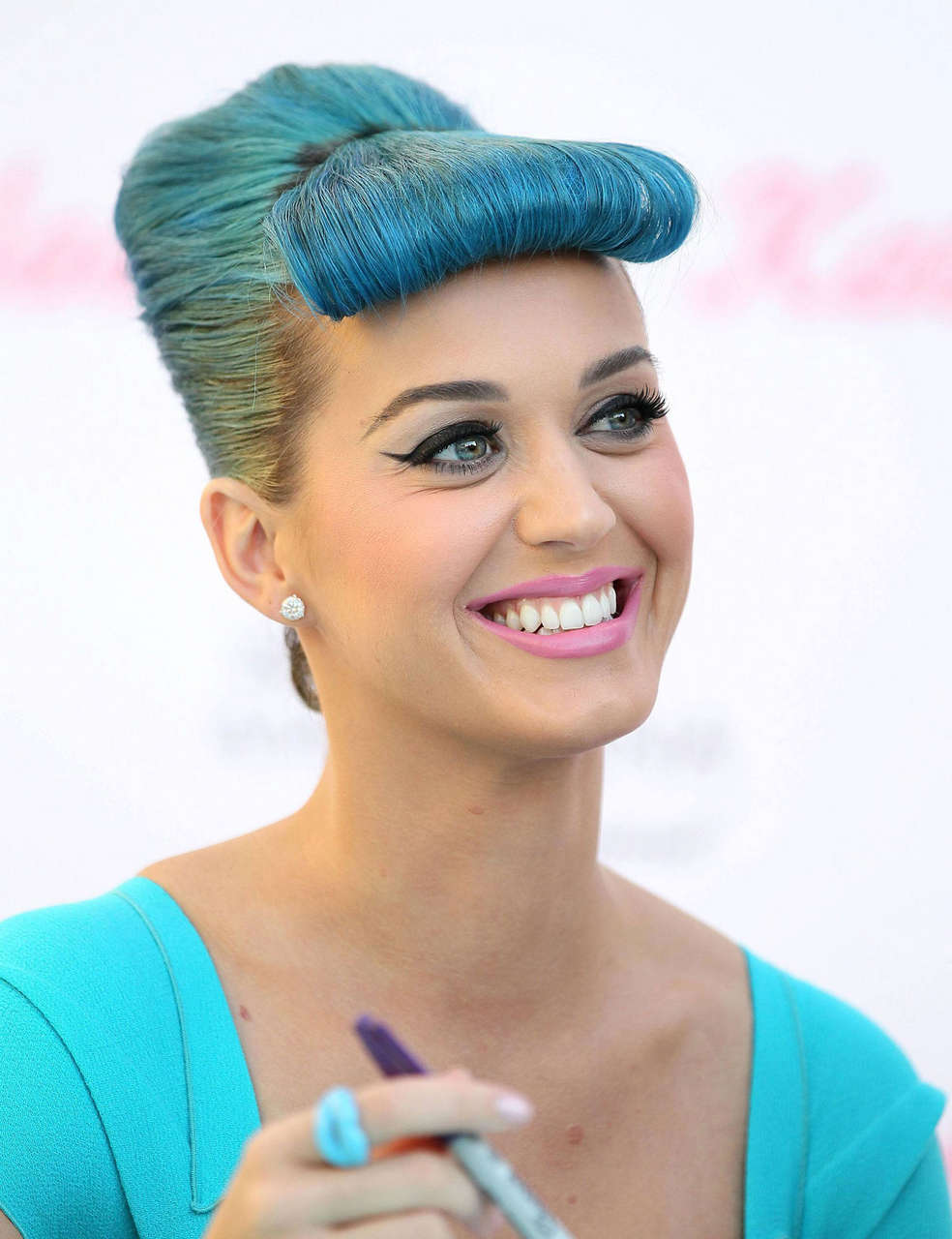 Katy Perry Eyelashes By Eylure Event Glendale