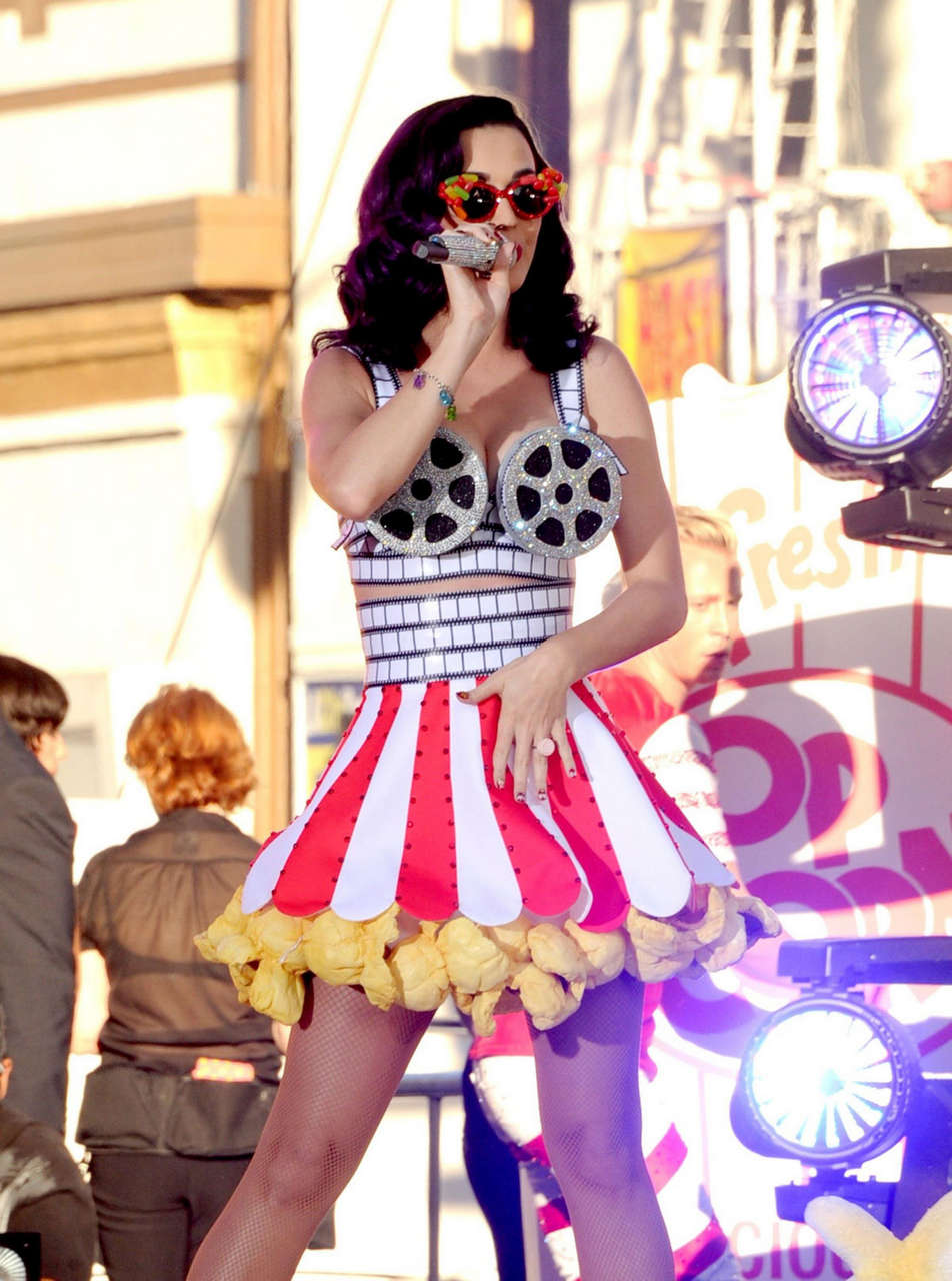Katy Perry Katy Perry Part Me Premiere Los Angeles