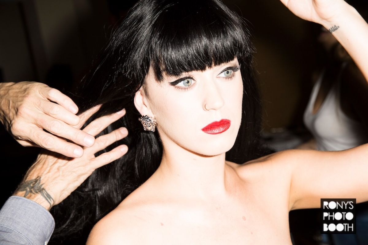 Katy Perry Mtv Vma Dressing Room
