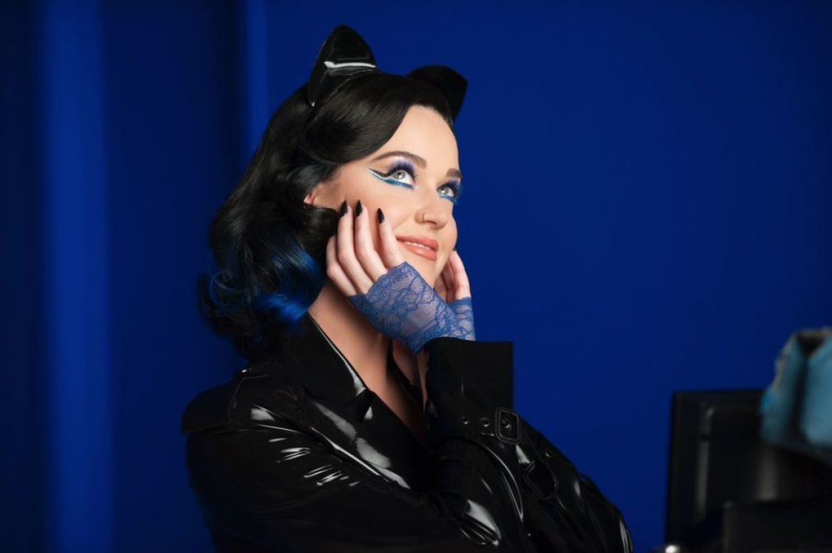 Katy Perry New Covergirl Katy Kat Collection Campaign