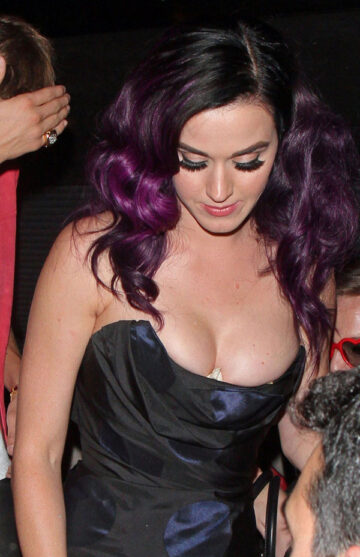 Katy Perry Out About Hollywood