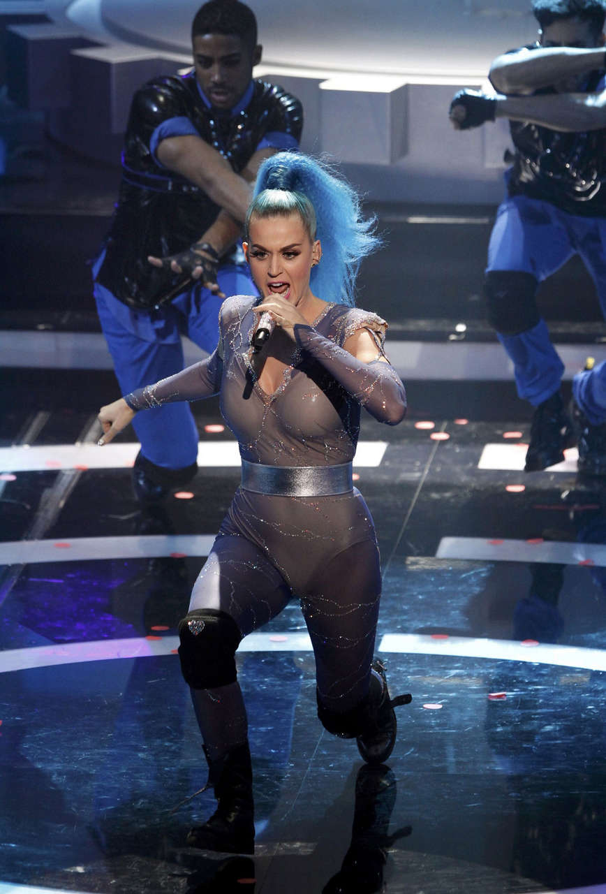 Katy Perry Performs Echo Music Awards Berlin