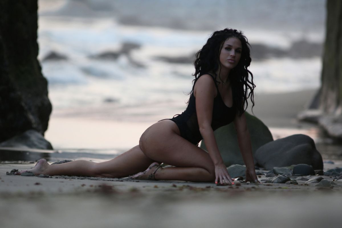 Kaymora Ferrare Black Swimsuit 138 Water Photoshoot Malibu