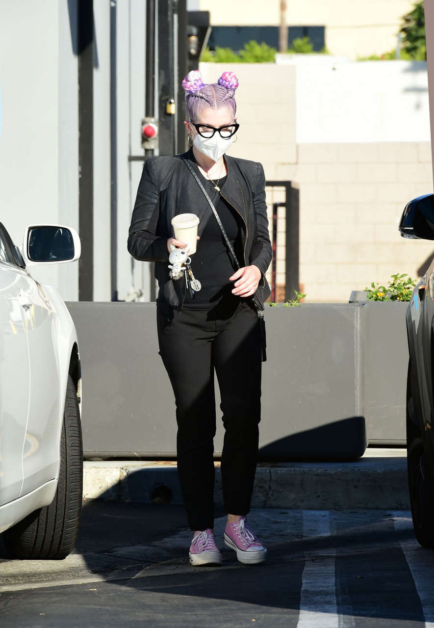 Kelly Osbourne Out About Los Angeles