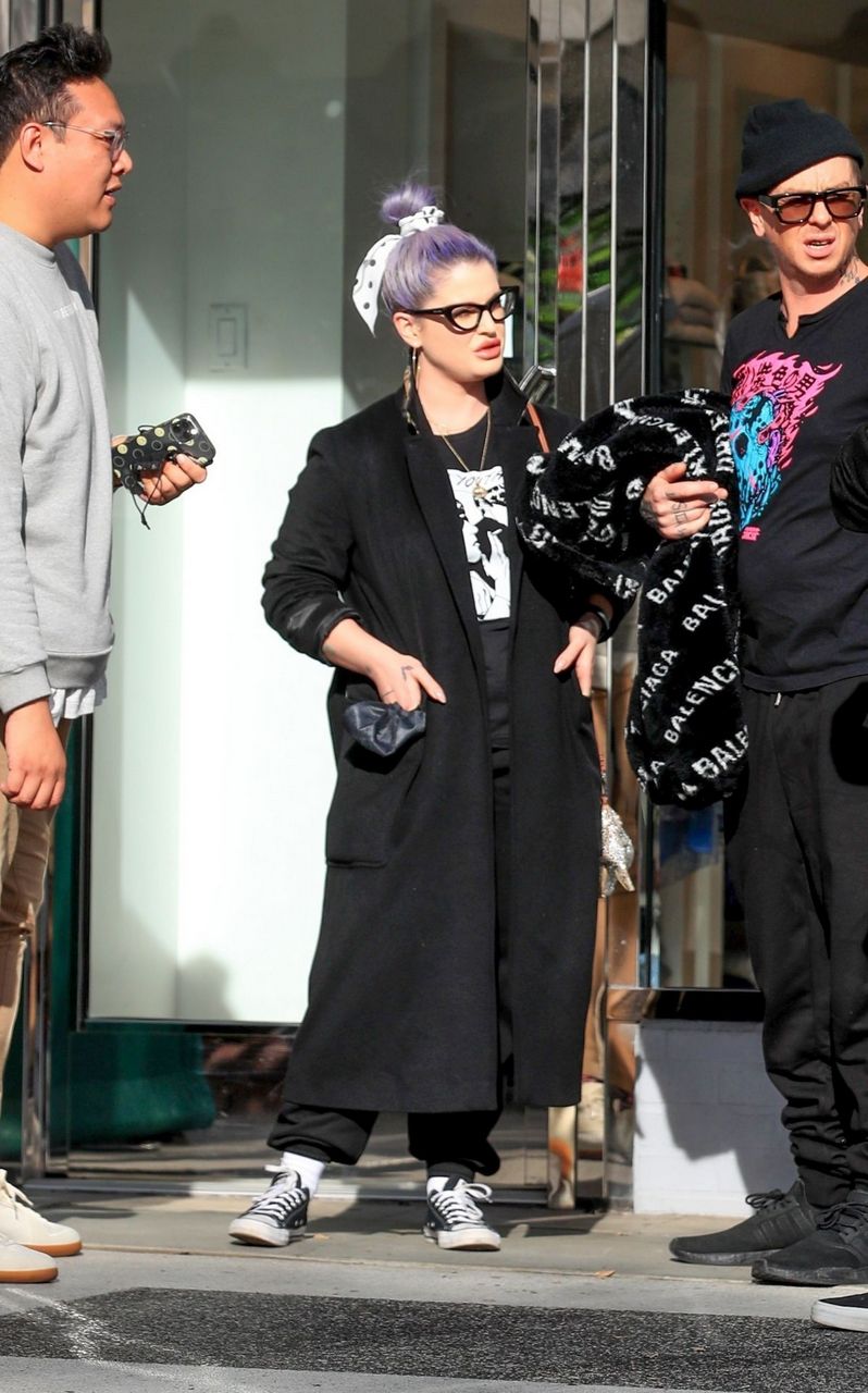 Kelly Osbourne Out For Lunch La Scala Beverly Hills