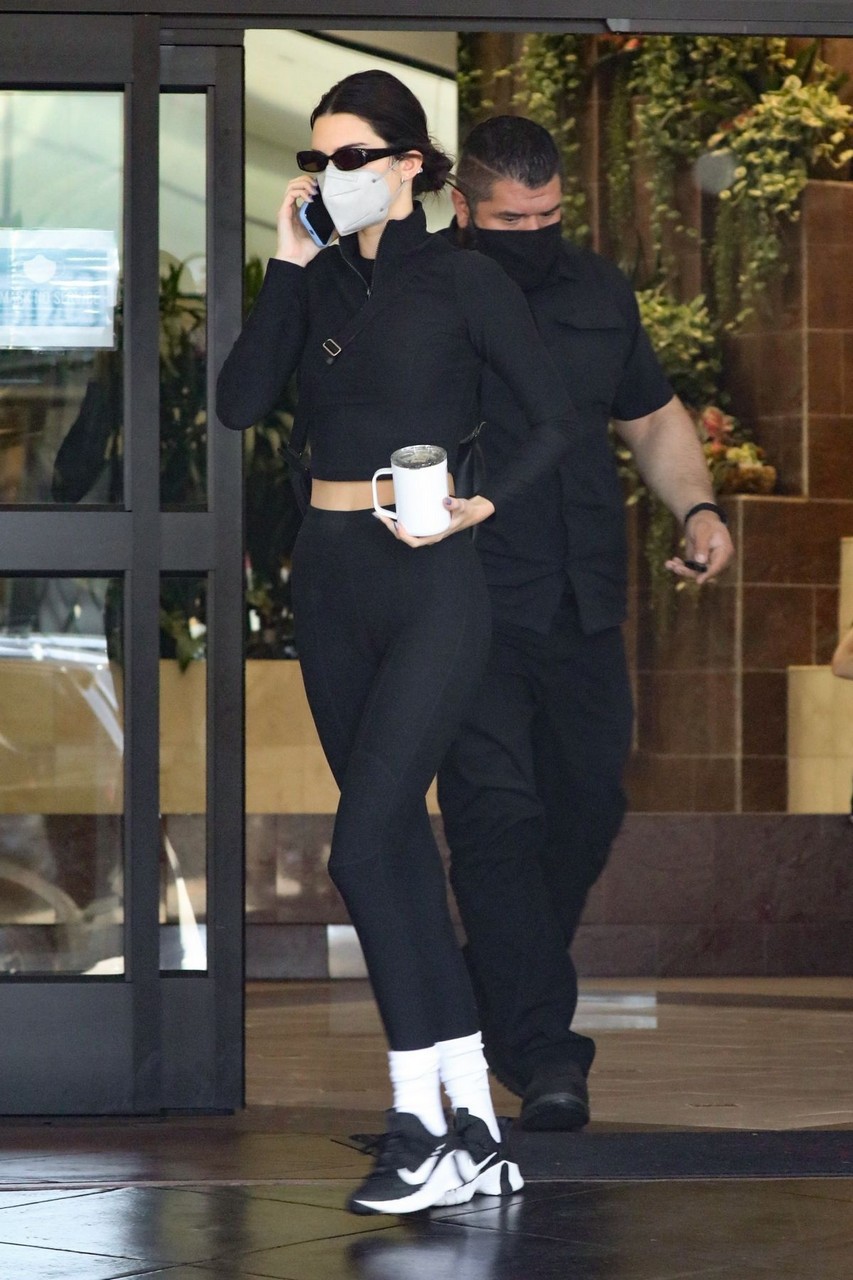 Kendall Jenner Arrives Business Building Los Angeles