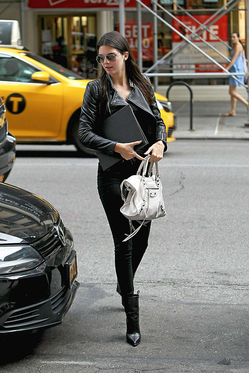 Kendall Jenner Heading Meeting New York