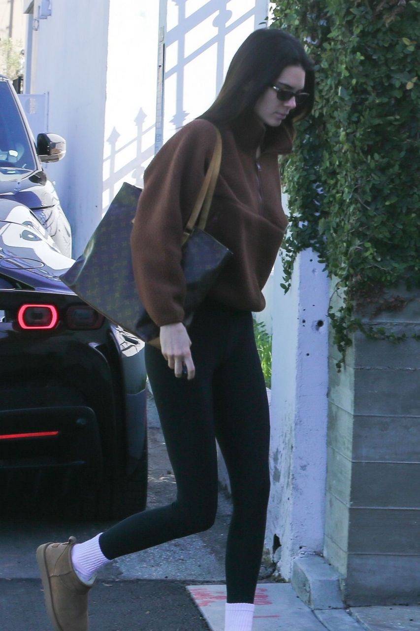 Kendall Jenner Heading To Pilates Class Hollywood