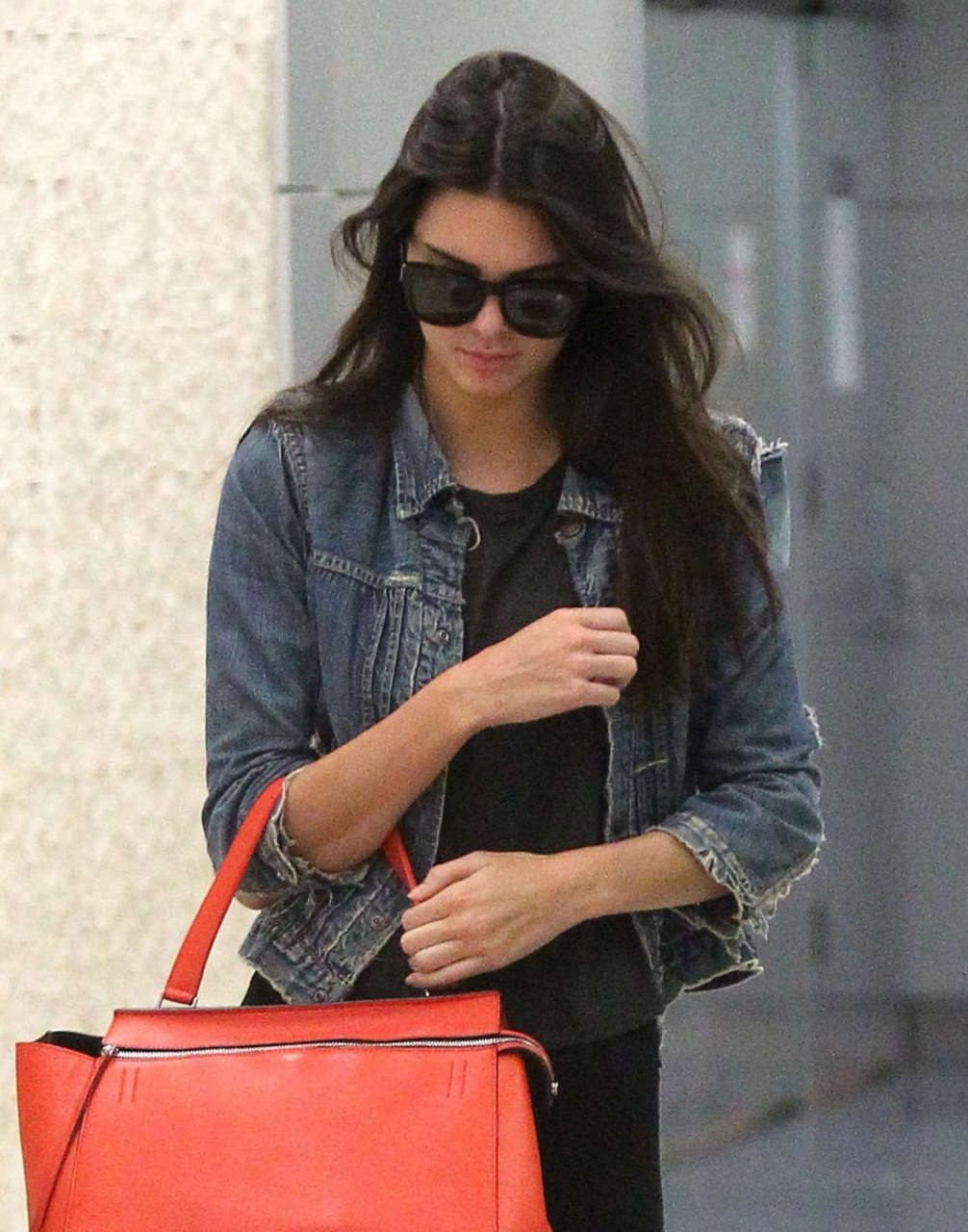 Kendall Jenner Jfk Airport New York