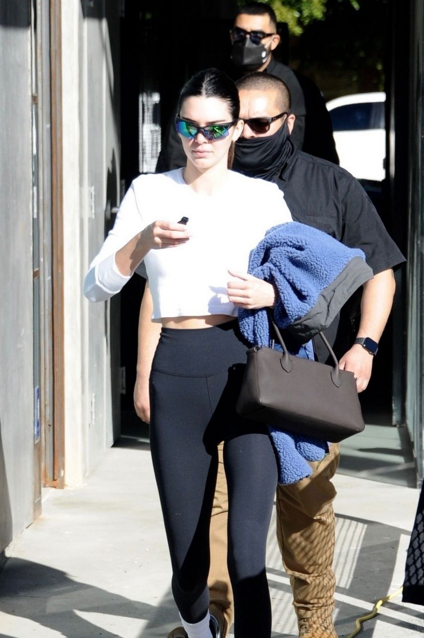 Kendall Jenner Leaves Early Morning Pilates Class Los Angeles