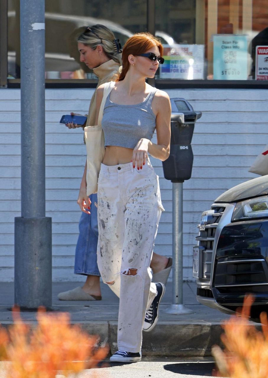 Kendall Jenner Leaves Still Life Studio Santa Monica