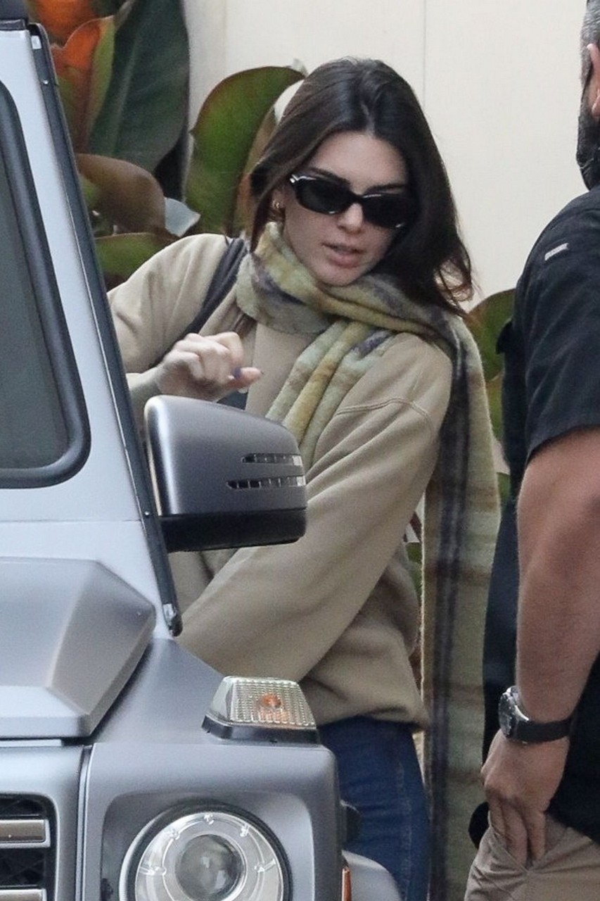 Kendall Jenner Out About Beverly Hills