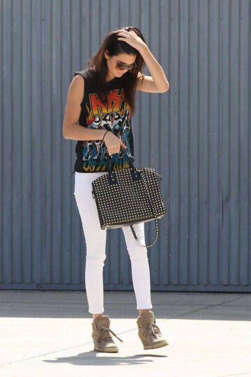 Kendall Jenner Out For Lunch Westwood