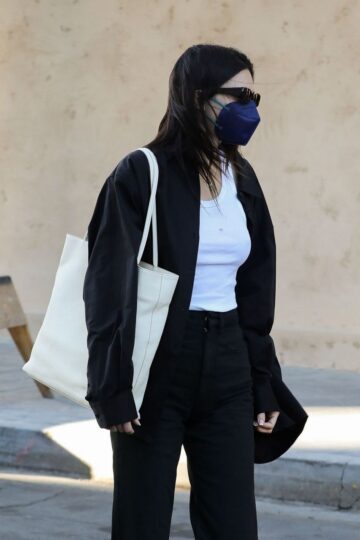 Kendall Jenner Out For Meeting Los Angeles