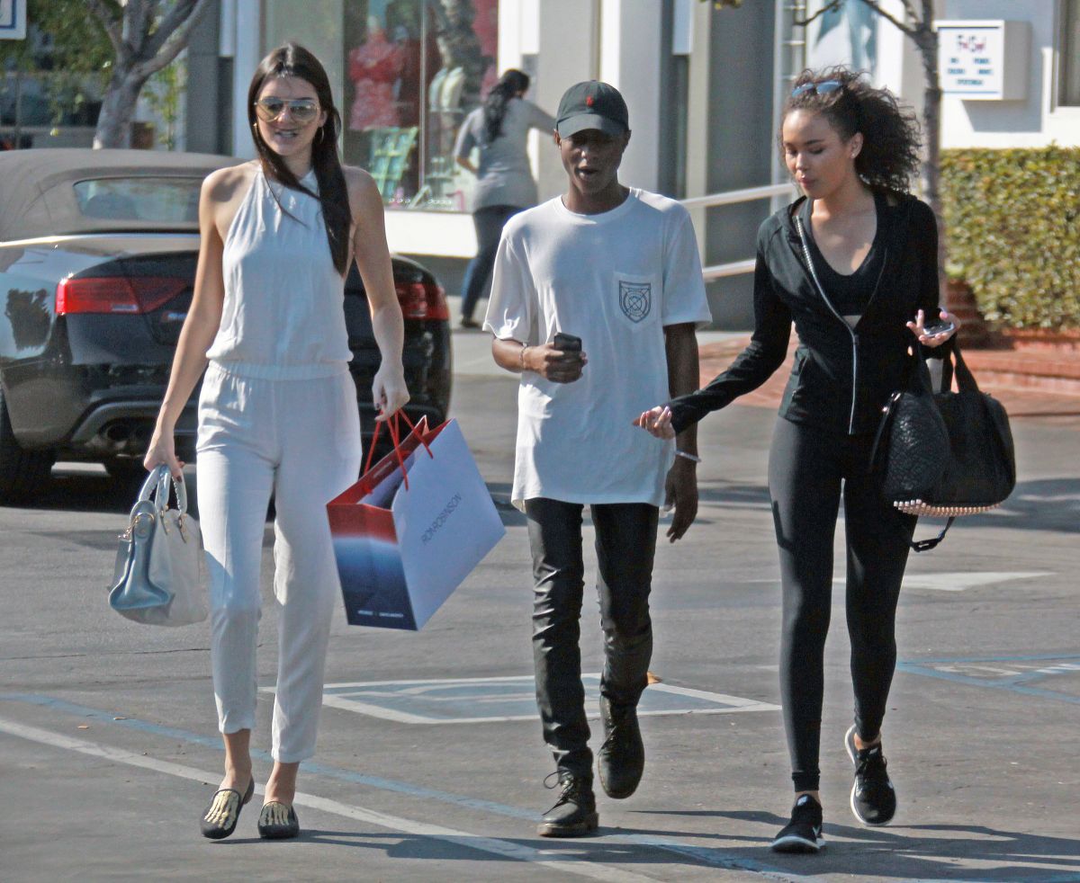 Kendall Jenner Out Shopping Fred Segals West Hollywood