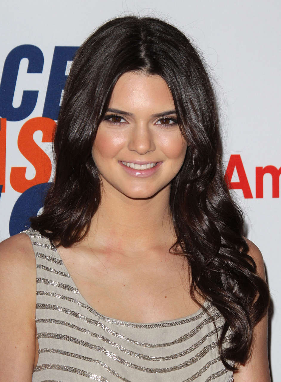 Kendall Jenner Race To Erase Ms Event Century City