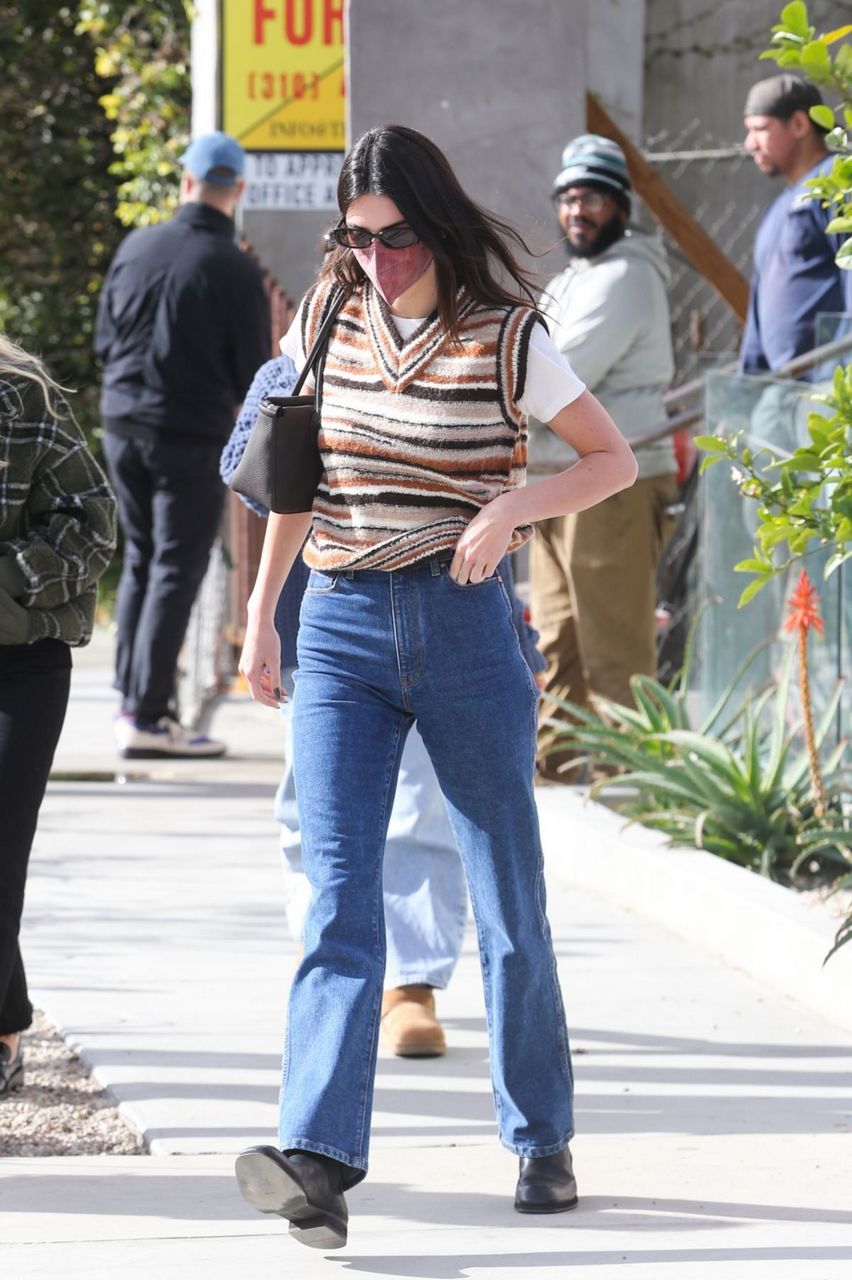 Kendall Jenner Visits Her New Project On Melrose Place Los Angeles