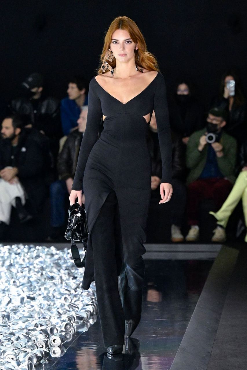 Kendall Jenner Vourreges Runway Show Paris Fashion Week