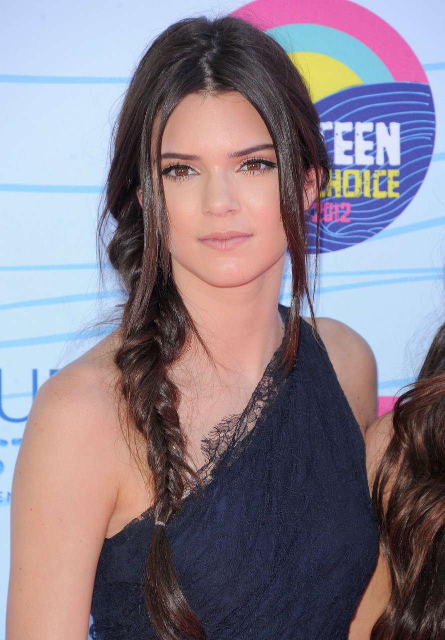 Kendall Kylie Jenner 2012 Teen Choice Awards Universal City