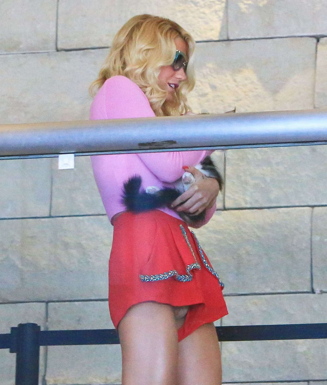 Kesha Shorts Lax Airport Los Angeles