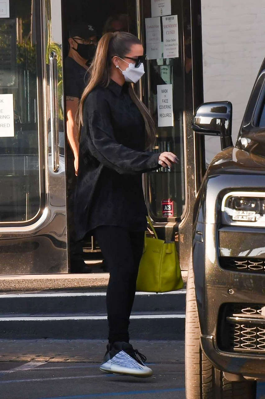Khloe Kardashian Tristan Thompson Shopping Xiv Karats Beverly Hills