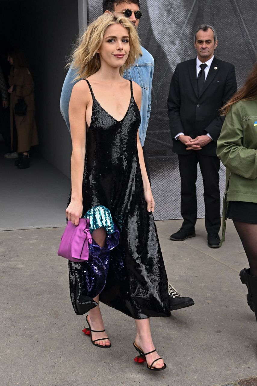 Kiernan Shipka Arrives Loewe Fashion Show Paris