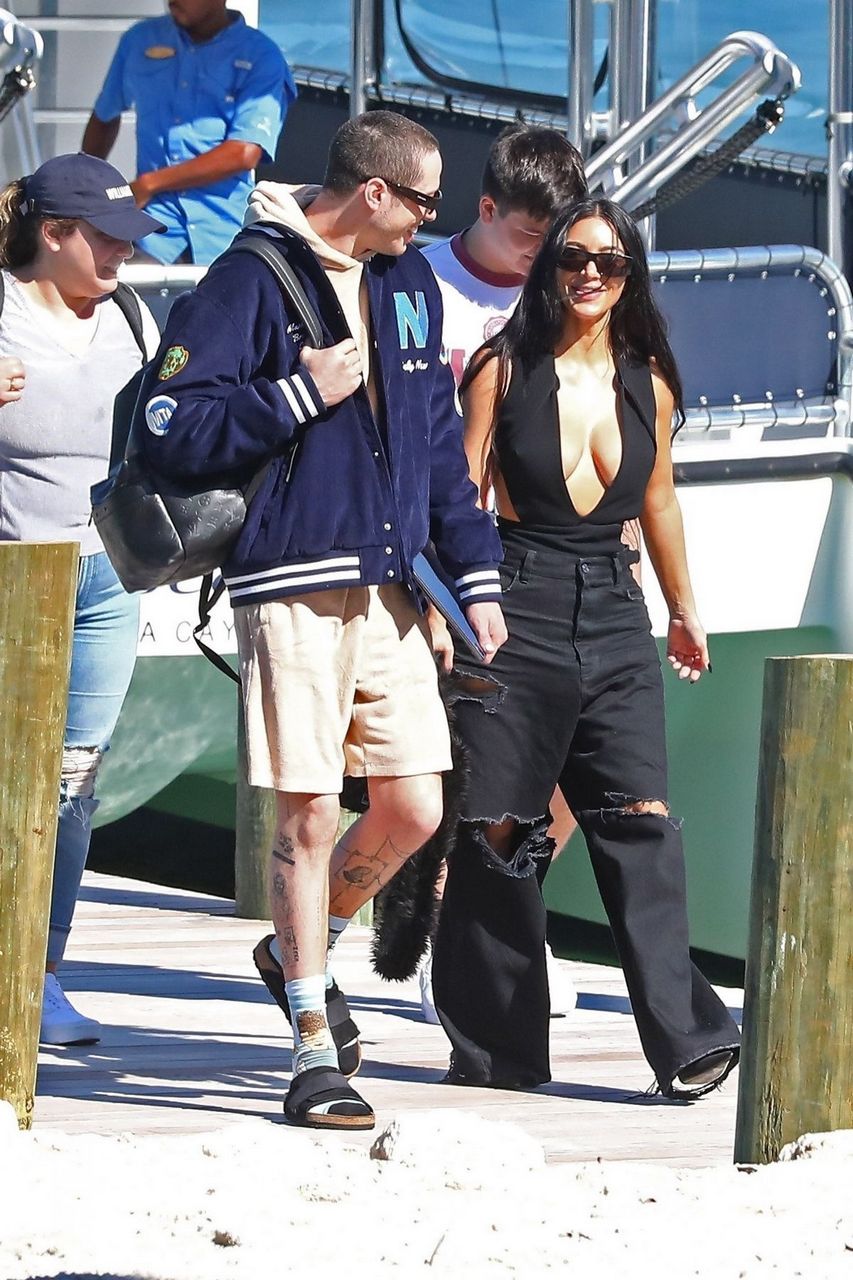 Kim Kardashian And Pete Davidson Arrives Bahamas