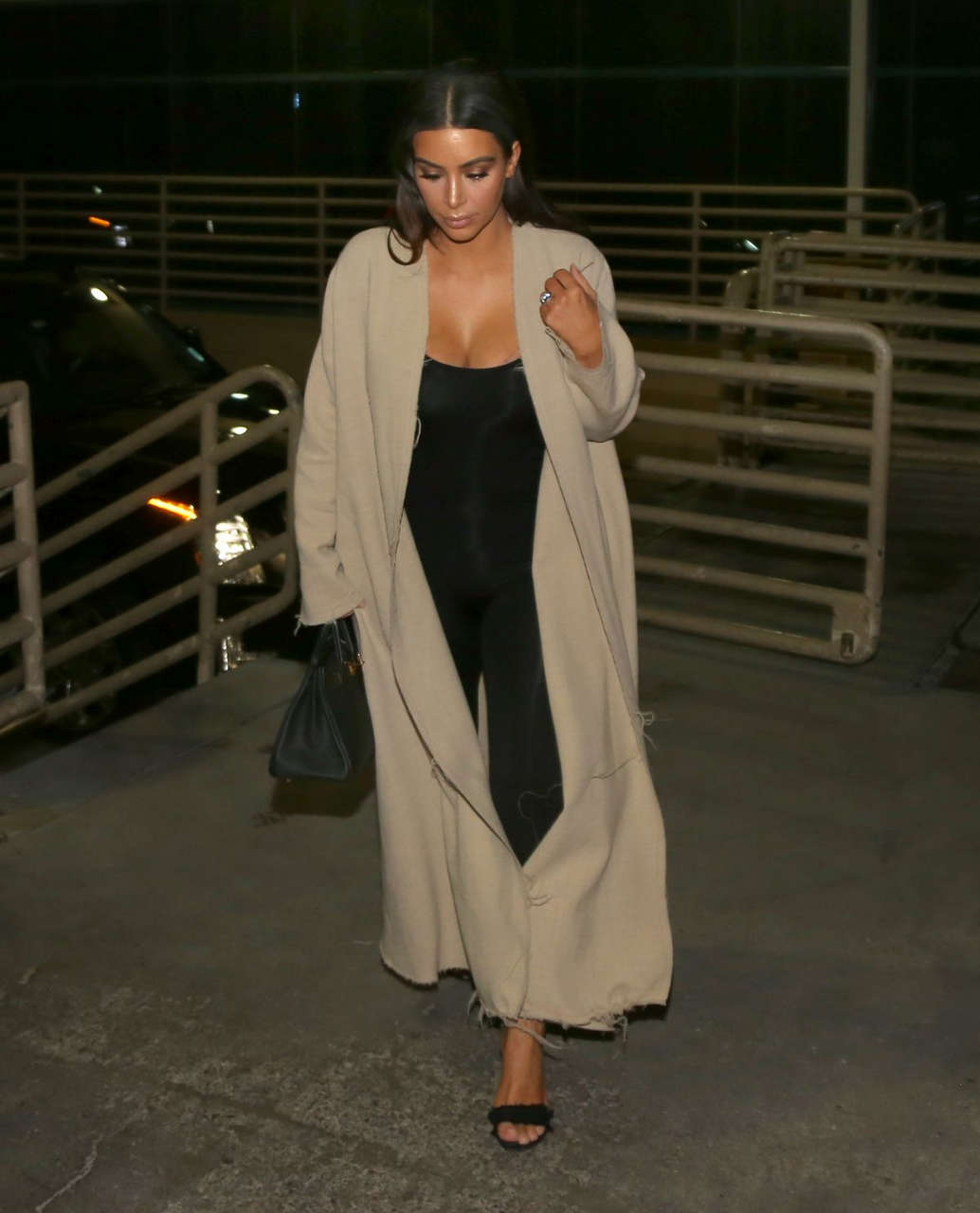 Kim Kardashian Arrives Her Hotel Las Vegas