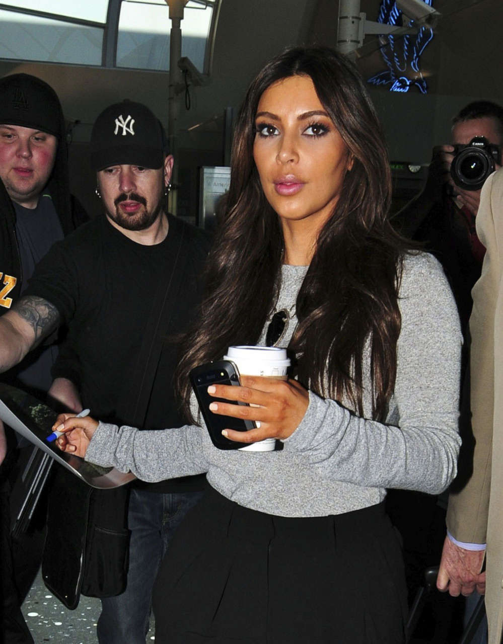 Kim Kardashian Arriving Lax Airport