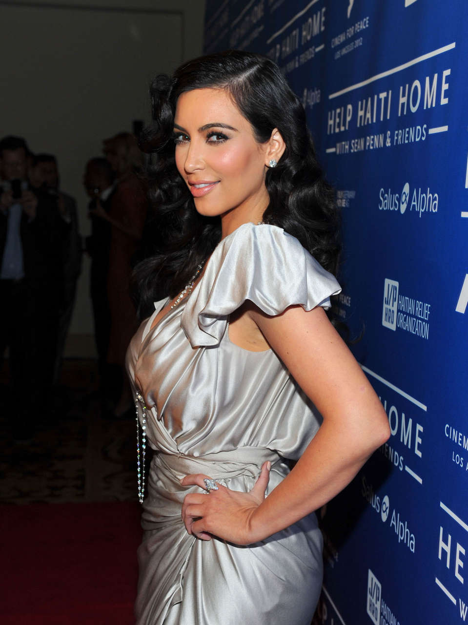 Kim Kardashian Cinema For Peace Benefit Los Angeles