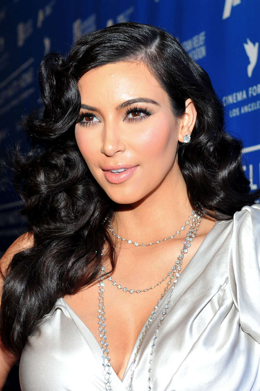 Kim Kardashian Cinema For Peace Benefit Los Angeles