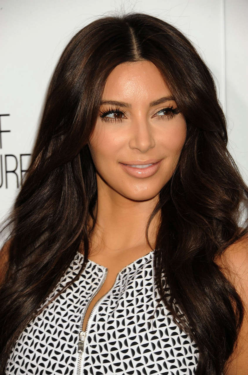 Kim Kardashian E Upfront Presentation New York