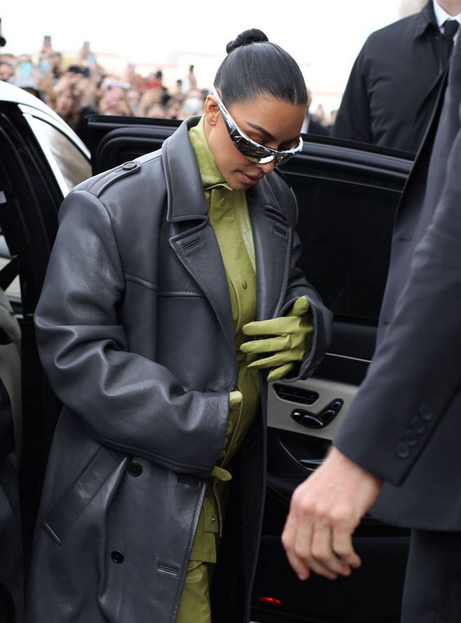 Kim Kardashian Heading To Prada Show Milan Fashion Week