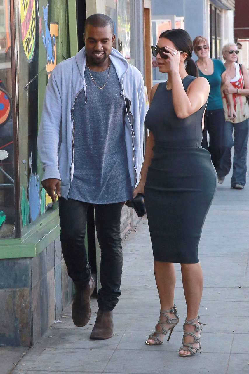 Kim Kardashian Kanye West Out Shopping Los Angeles