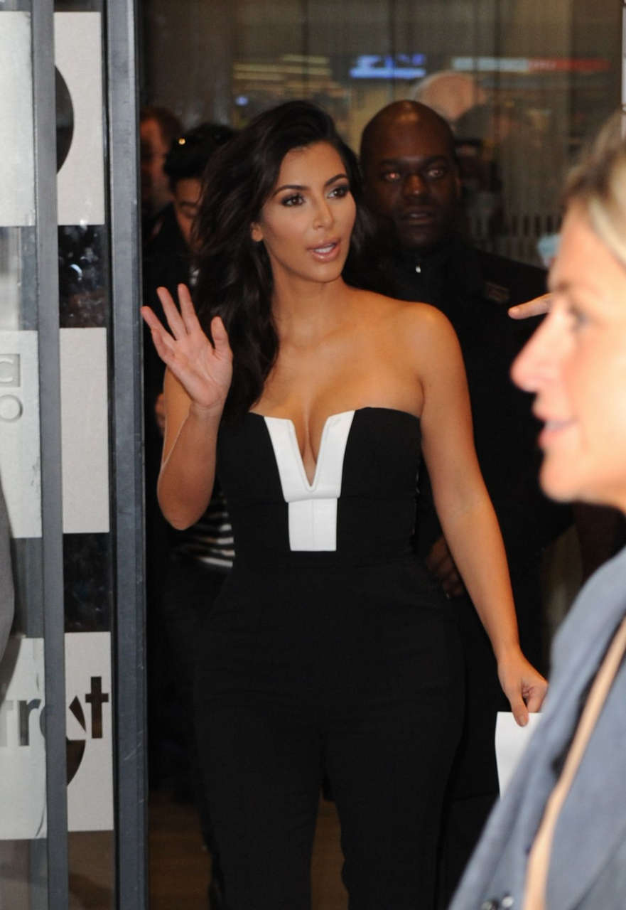Kim Kardashian Leaves Bbc Radio1 Studio London