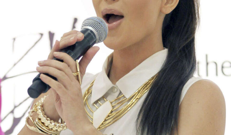 Kim Kardashian Promotes Her Belle Noel Jewelry Collection Toronto (8 photos)