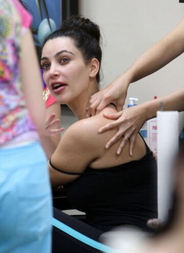 Kim Kardashian Without Makeup Nail Salon Beverly Hills
